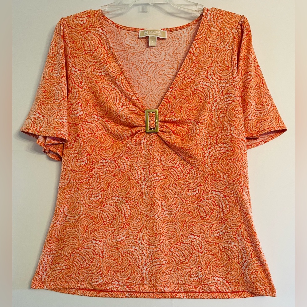 MICHAEL Michael Kors Orange Abstract Swirl V-Neck Hardware Top Sz M